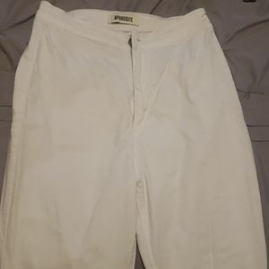 Size 7 white jeans